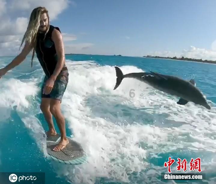 关键时刻来这一手!土耳其越境出击,帮美国打掩护?